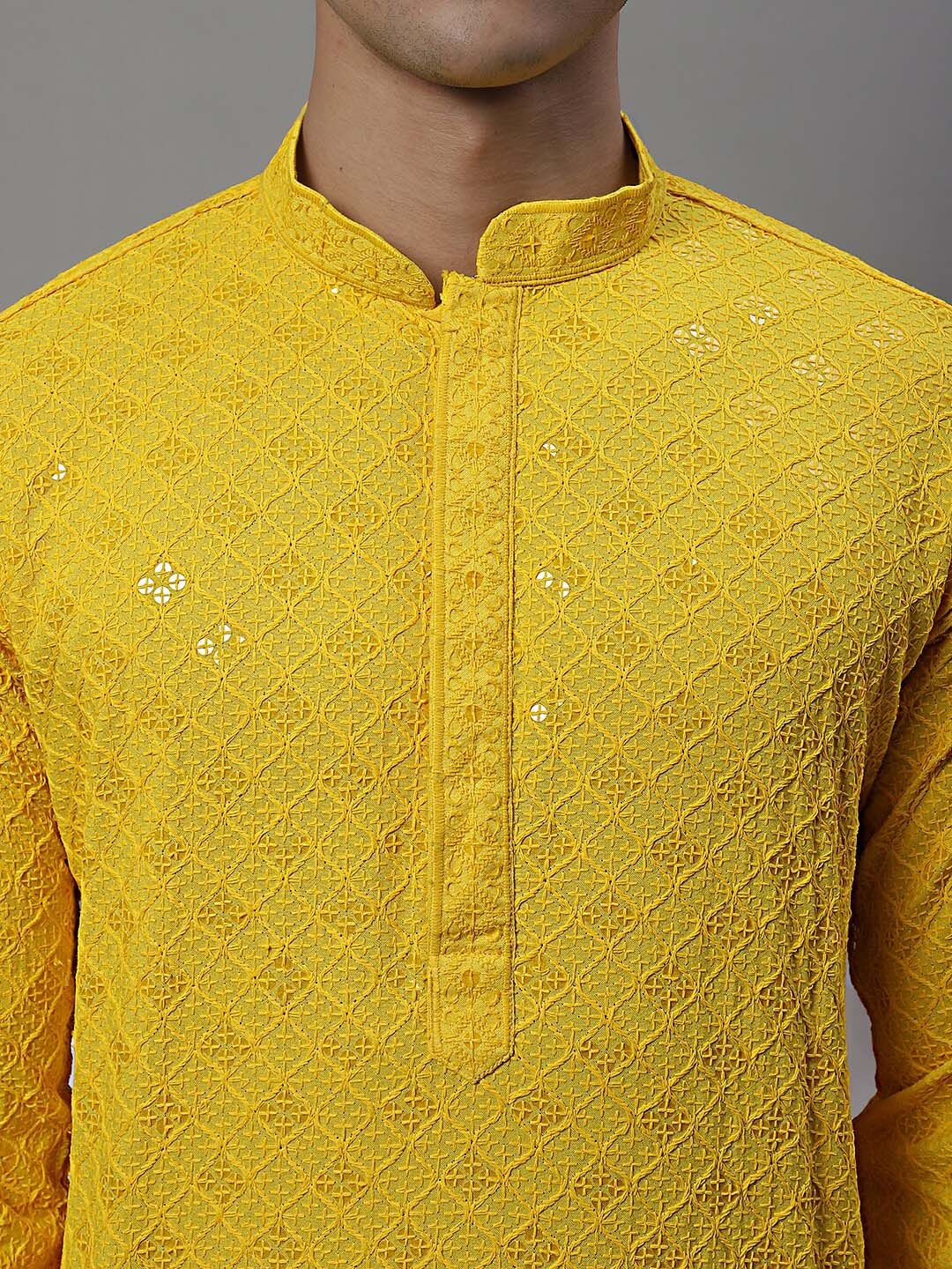 Jompers Mandarin Collar Ethnic Motifs Embroidered Chikankari Kurta