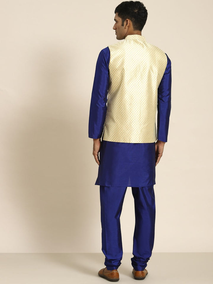 SOJANYA Men Navy Blue Kurta with Churidar