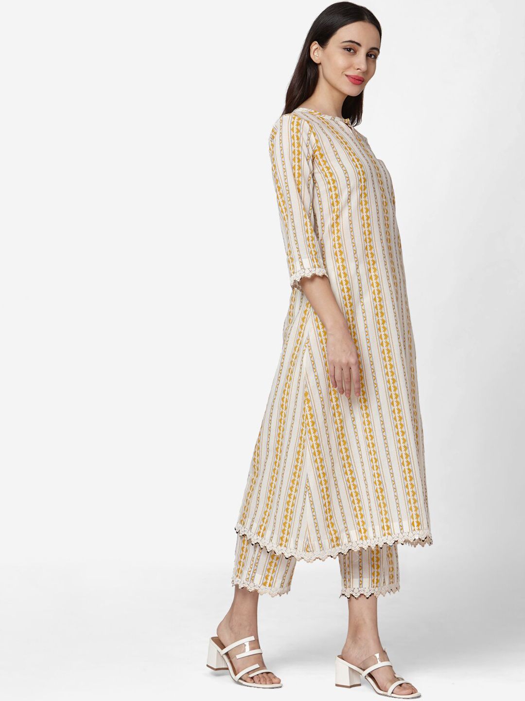 KALINI Geometric Printed Regular Pure Cotton Kurta With Trousers
