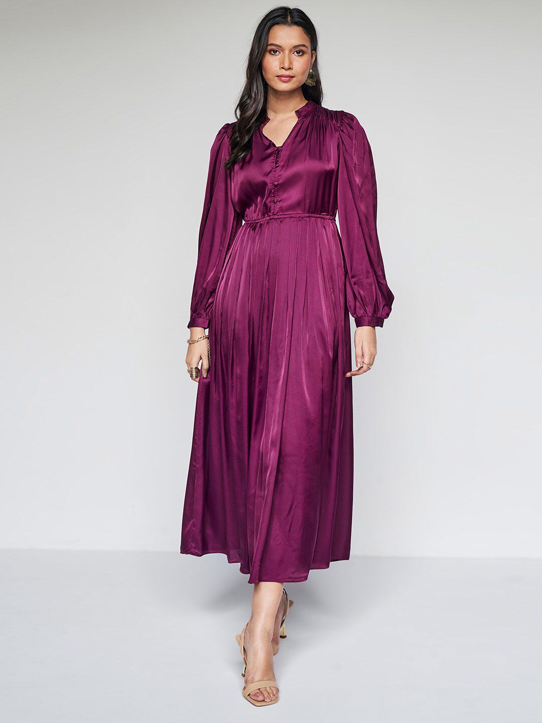 AND Cuffed Sleeves Mandarin Collar Pleated Fit & Flare Midi Dress
