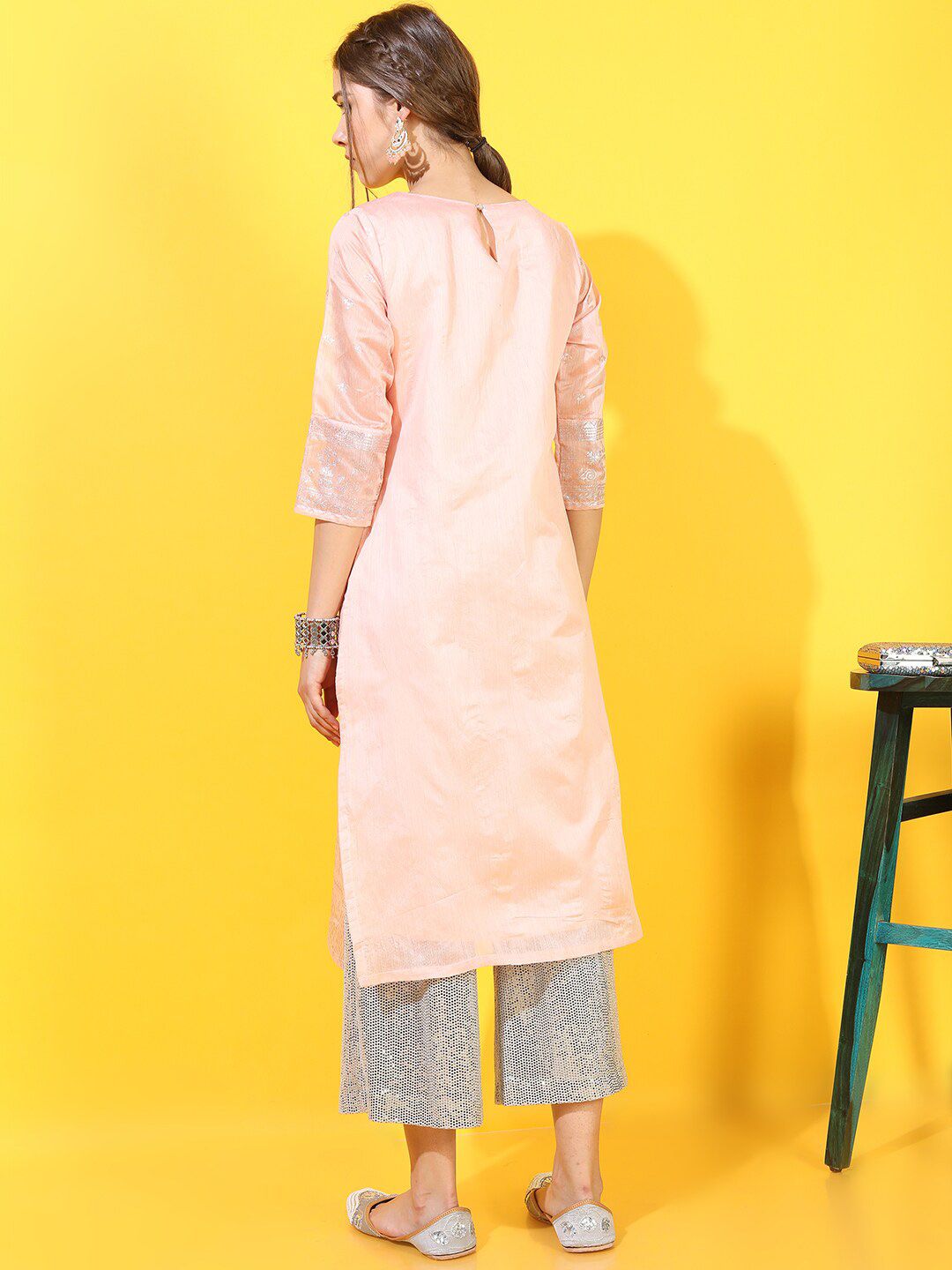 Vishudh Women Peach-Coloured Woven Design Kurta