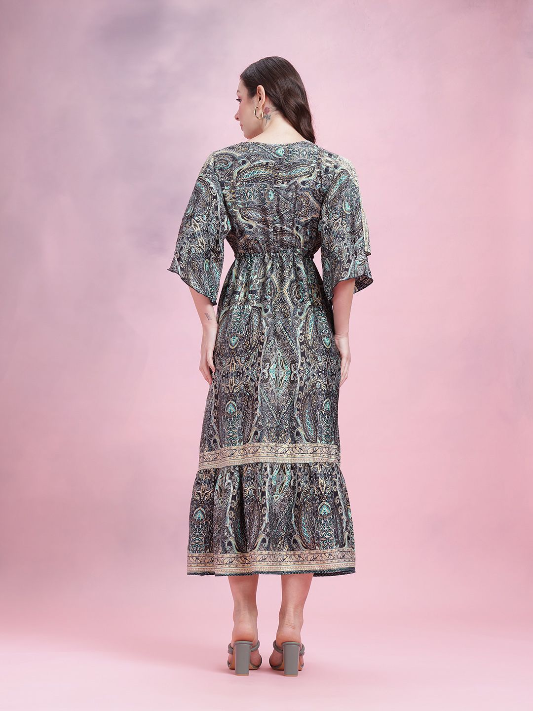 DressBerry Printed Kimono Sleeves Kaftan Midi Dress
