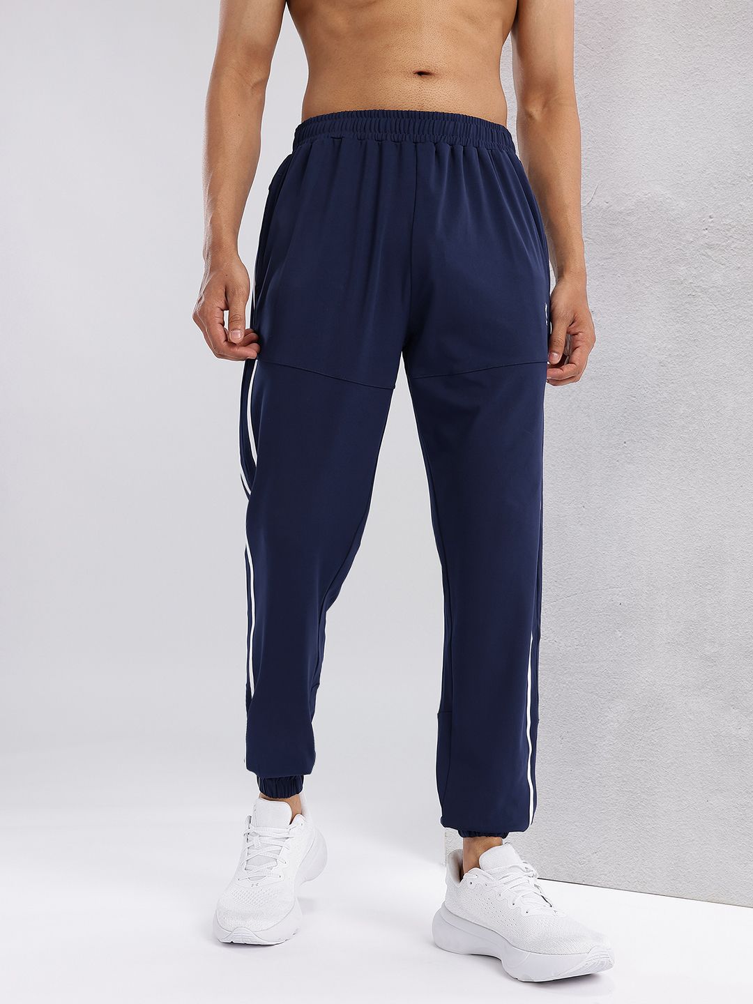 HRX by Hrithik Roshan Men Rapid-Dry Training Joggers