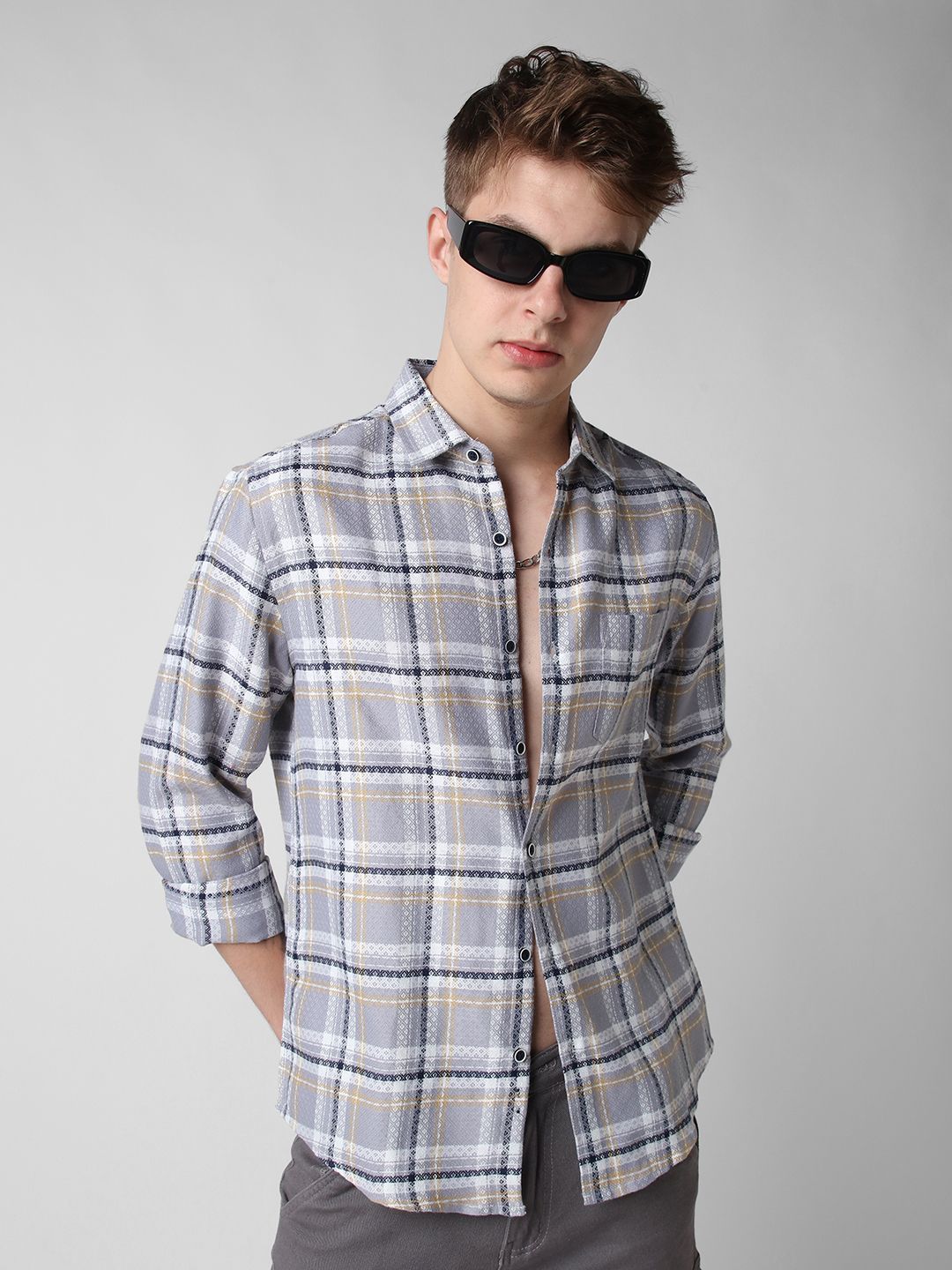 VASTRADO Men Classic Slim Fit Opaque Checked Casual Shirt