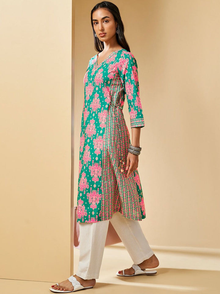 Global Desi Ethnic Printed V-Neck Sleeves Pure Cotton A-Line Kurta