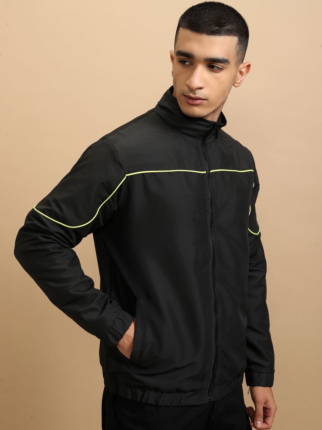 HIGHLANDER Men Checked Crop Outdoor Sporty Jacket