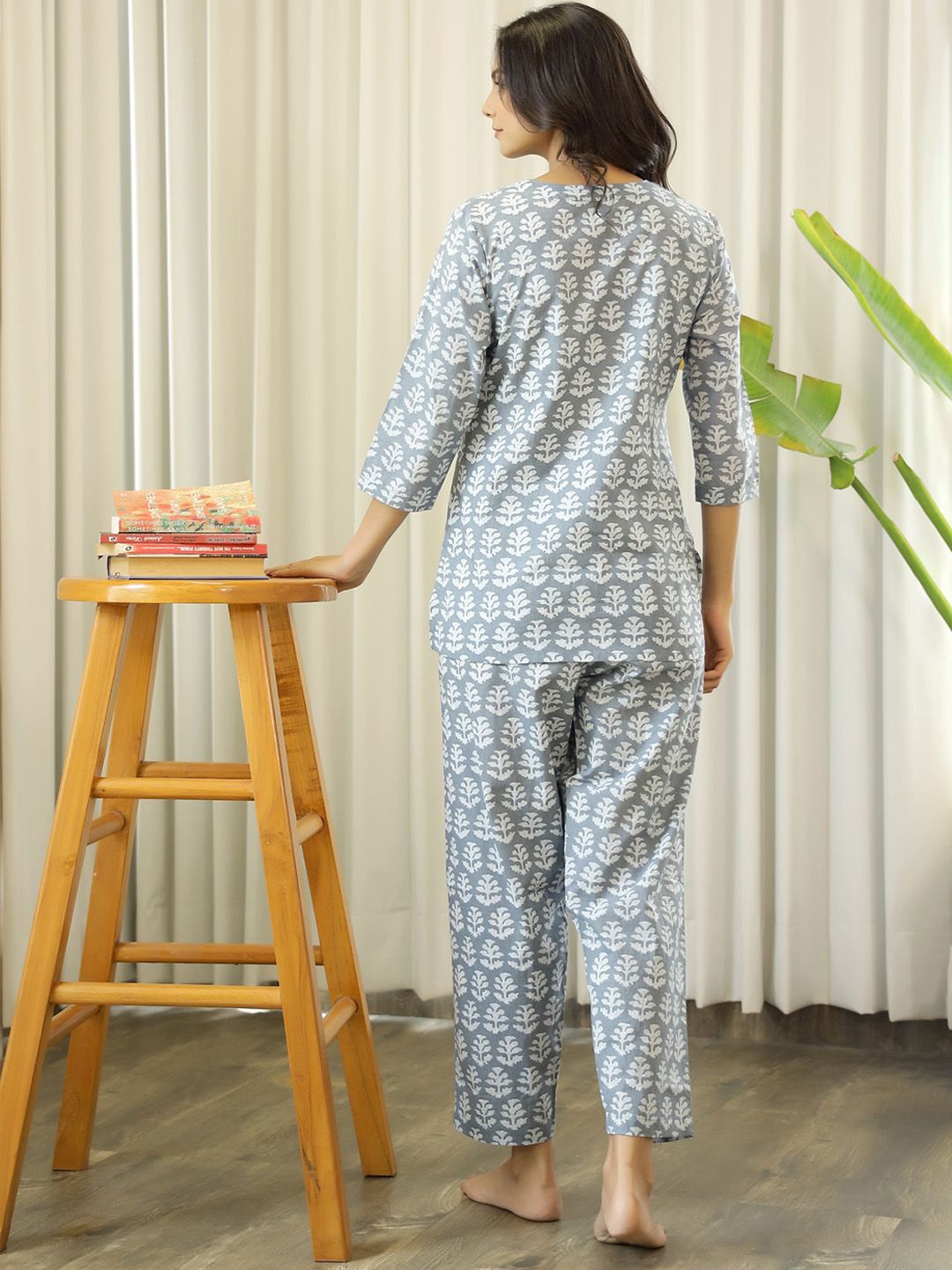 SANSKRUTIHOMES Women Printed Night suit