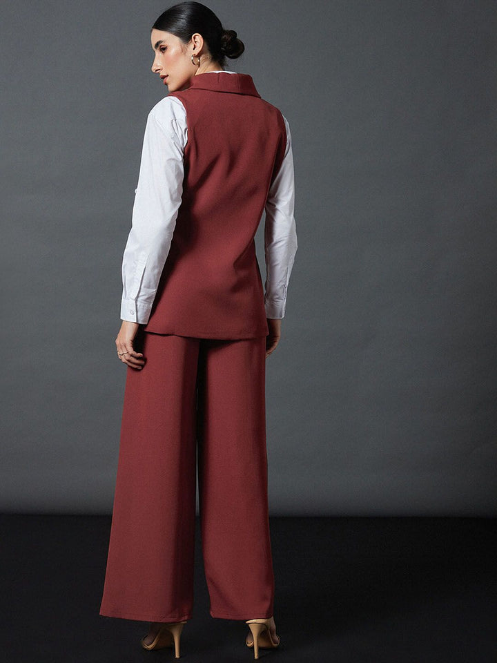SASSAFRAS worklyf Sleeveless Blazer With Palazzos