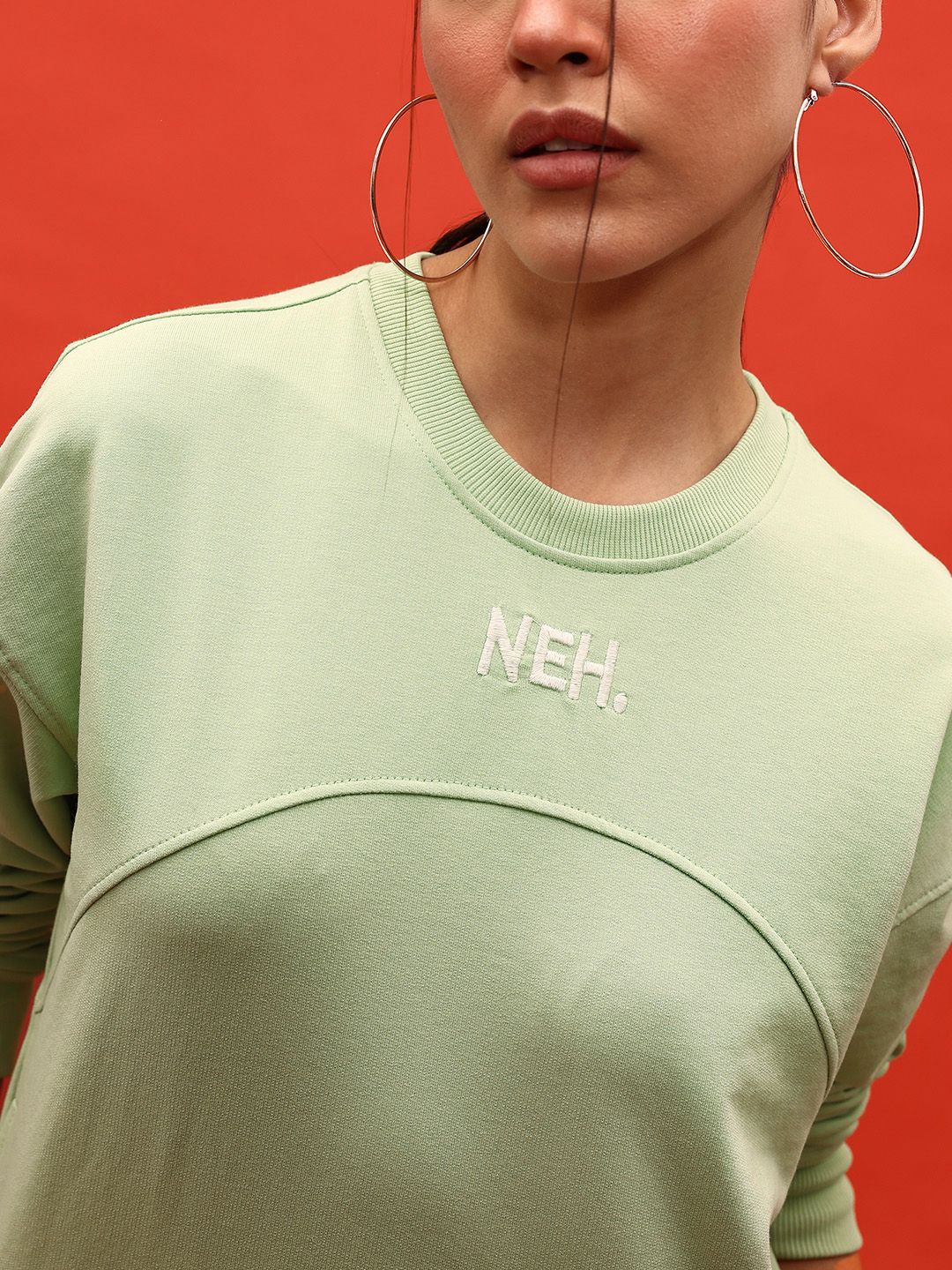 DressBerry Embroidered Detail Drop-Shoulder Sleeves Sweatshirt