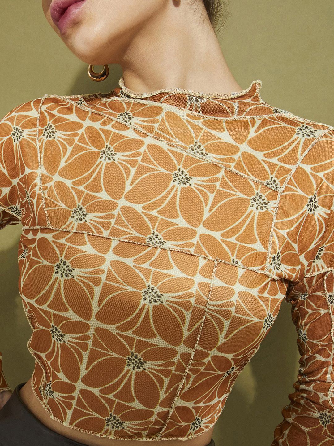 DressBerry Floral Fantasy Raw Detail High Neck Top