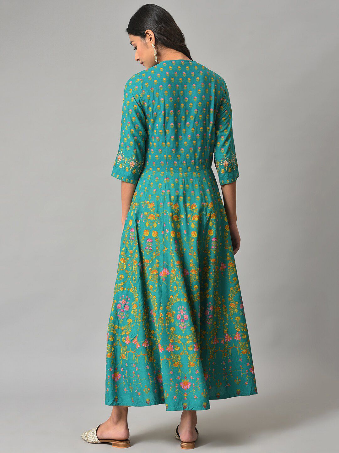 W Green Floral Printed Ethnic Maxi Ethnic Dress
