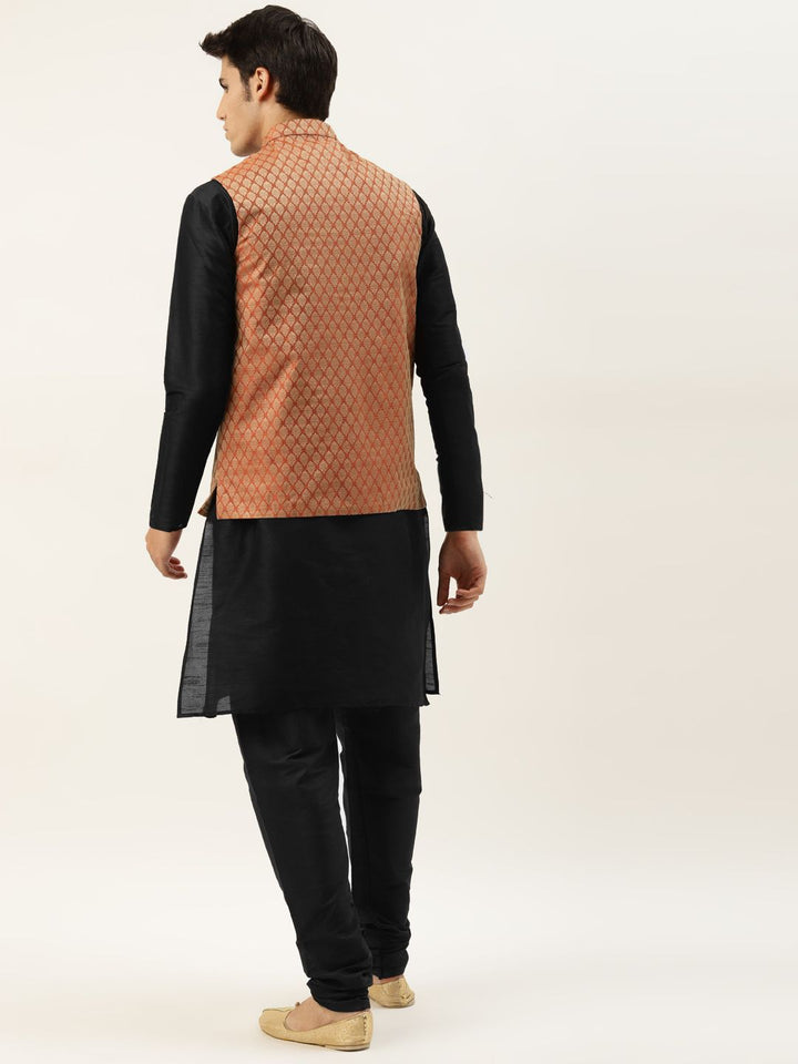 SOJANYA Men Black Solid Kurta with Churidar & Nehru Jacket