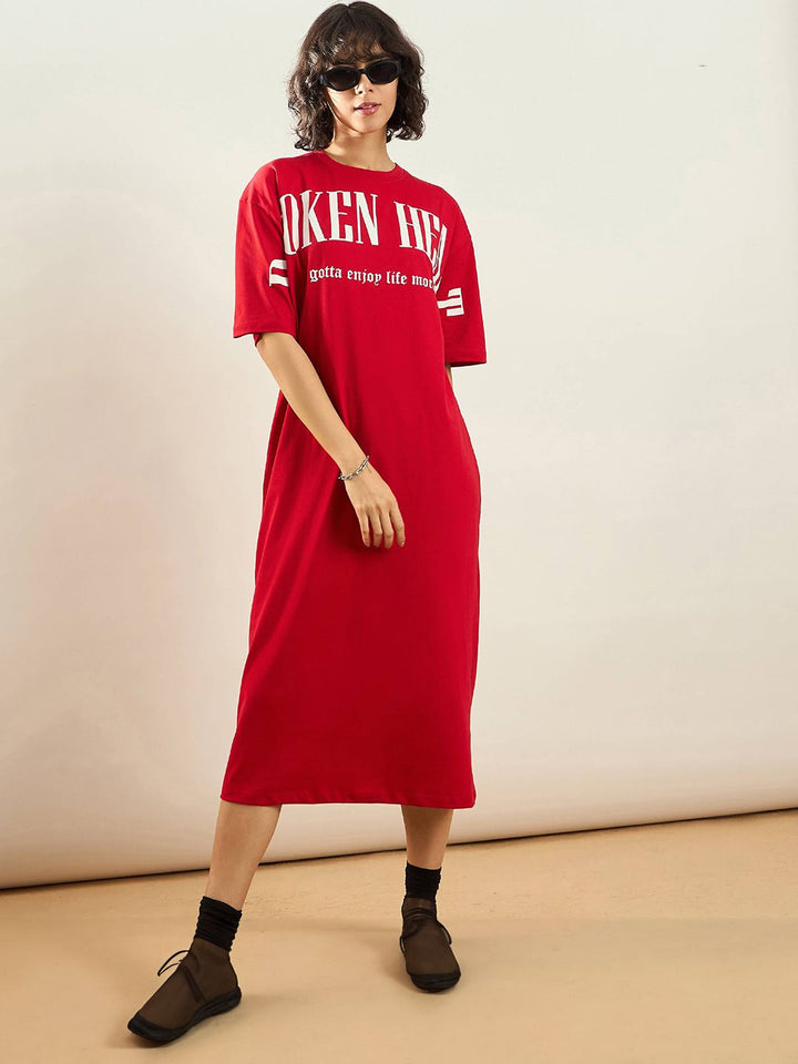 Sassafras Tipografi Merah Bercetak Kapas Tulen T-Shirt Berat