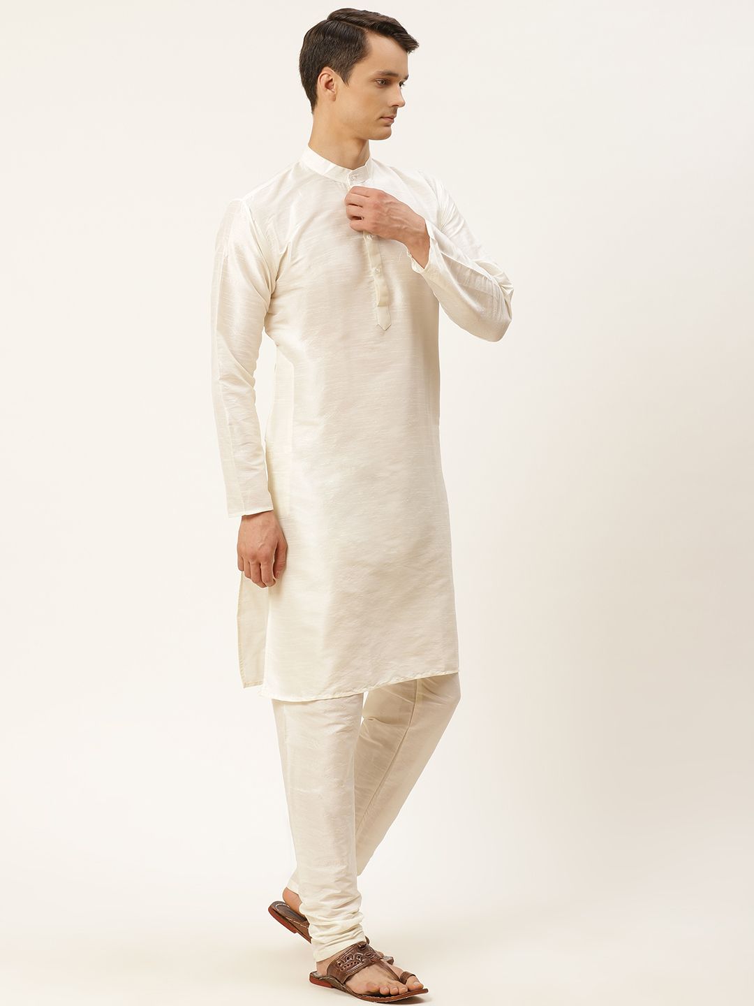 SOJANYA Men Off White Kurta with Churidar & Jacket