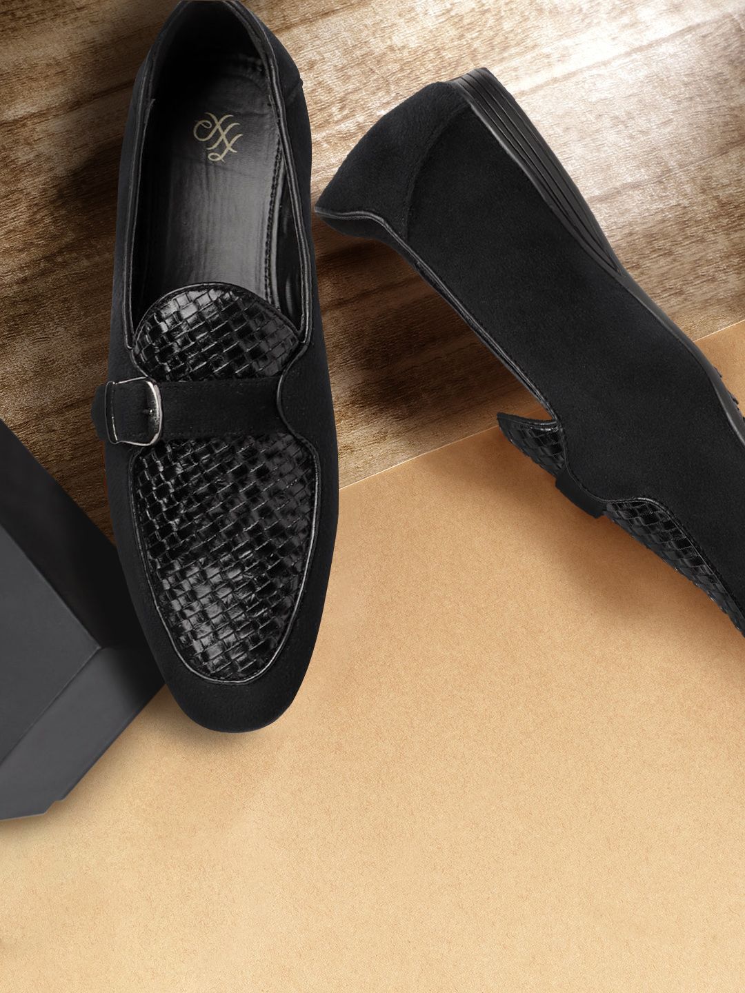 House of Pataudi Men Black Basketweave Textured Handcrafted Leather Loafers