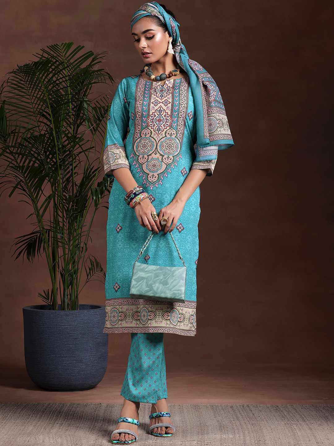 Libas Ethnic Motifs Printed Notch Neck Straight Kurta with Trousers & Dupatta