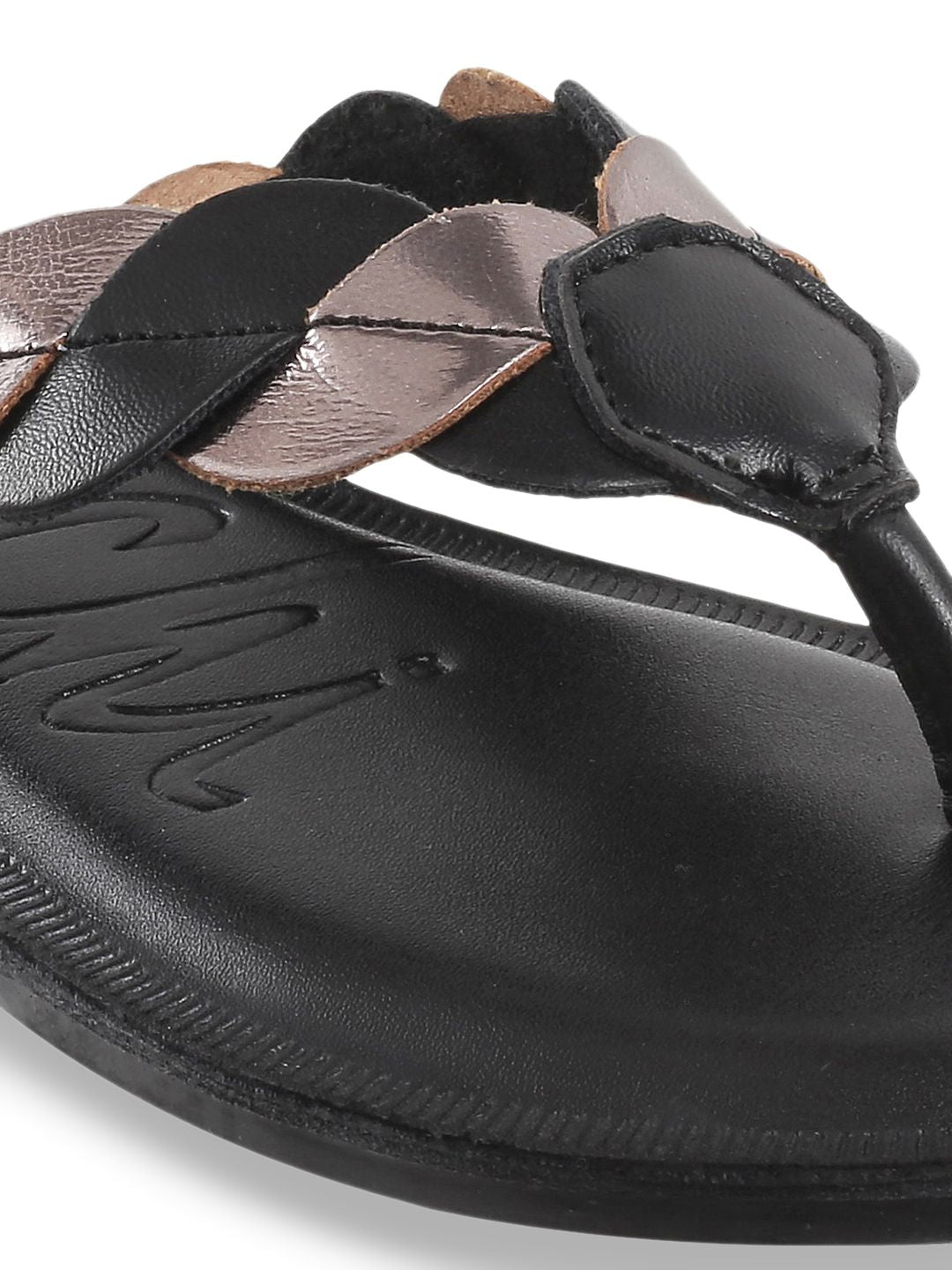 Mochi Women Black Colourblocked T-Strap Flats