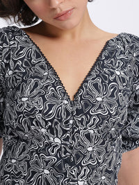 DressBerry Monochrome Shirt-Style Top