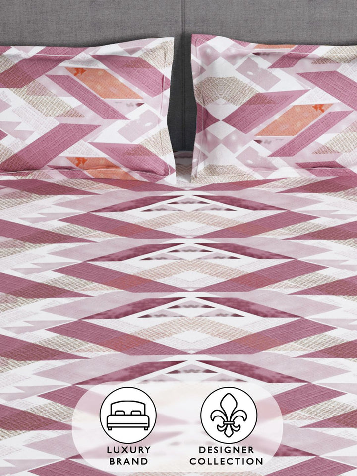 Story@home Pink 180 TC Abstract Queen Fitted Bedsheet With 2 Pillow Covers