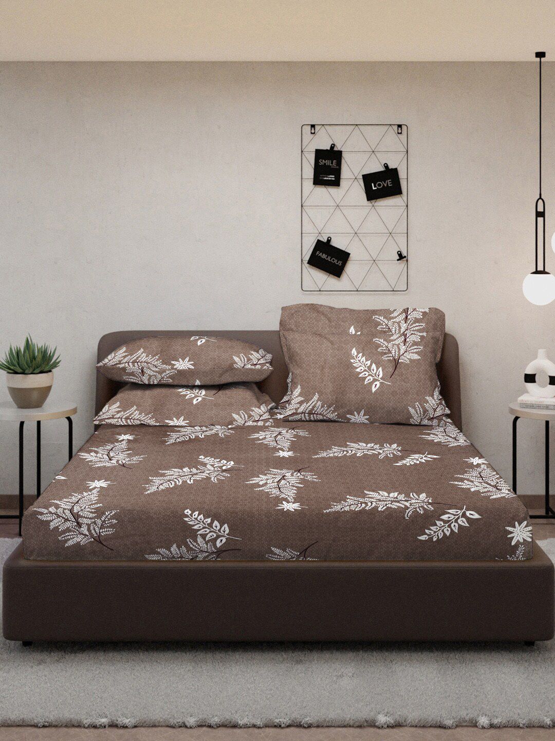 KLOTTHE Book Fold Brown Leaf Polycotton Soft Feel 300 TC Fitted King Fine Bedsheet with 4 Pillow Covers-98 x 89 inches