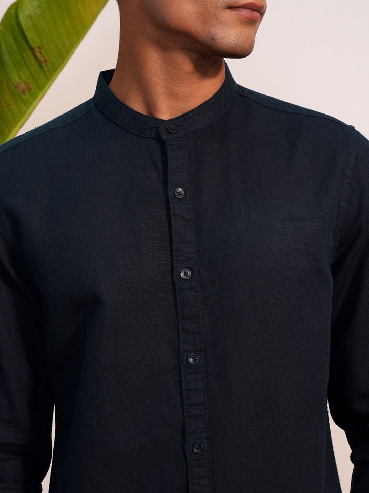 "Locomotive Premium Men Cotton Linen Solid Mandarin Collar Roll-Up Sleeve  Casual Shirt"