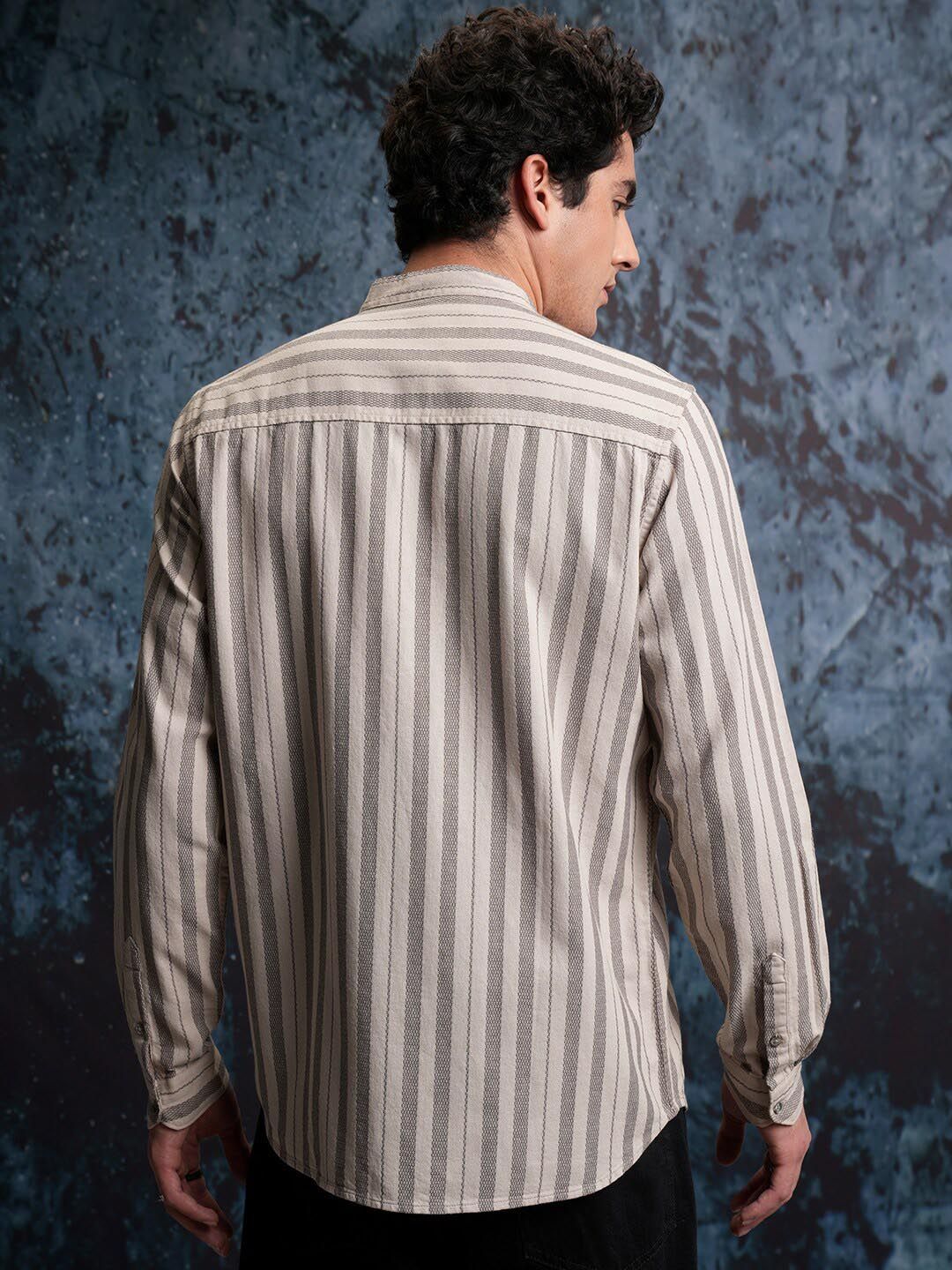 LOCOMOTIVE Mock Lino Dobby Textured Striper Stand-Up Collar Regular Shirt