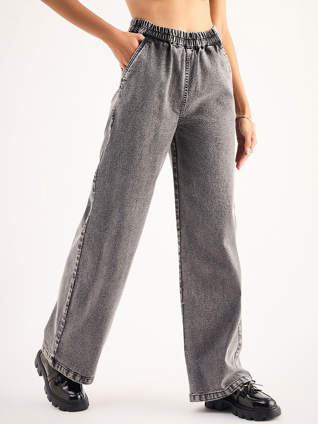 SASSAFRAS BASICS Women Straight Fit High-Rise Clean Look Acid Wash Stretchable Jeans
