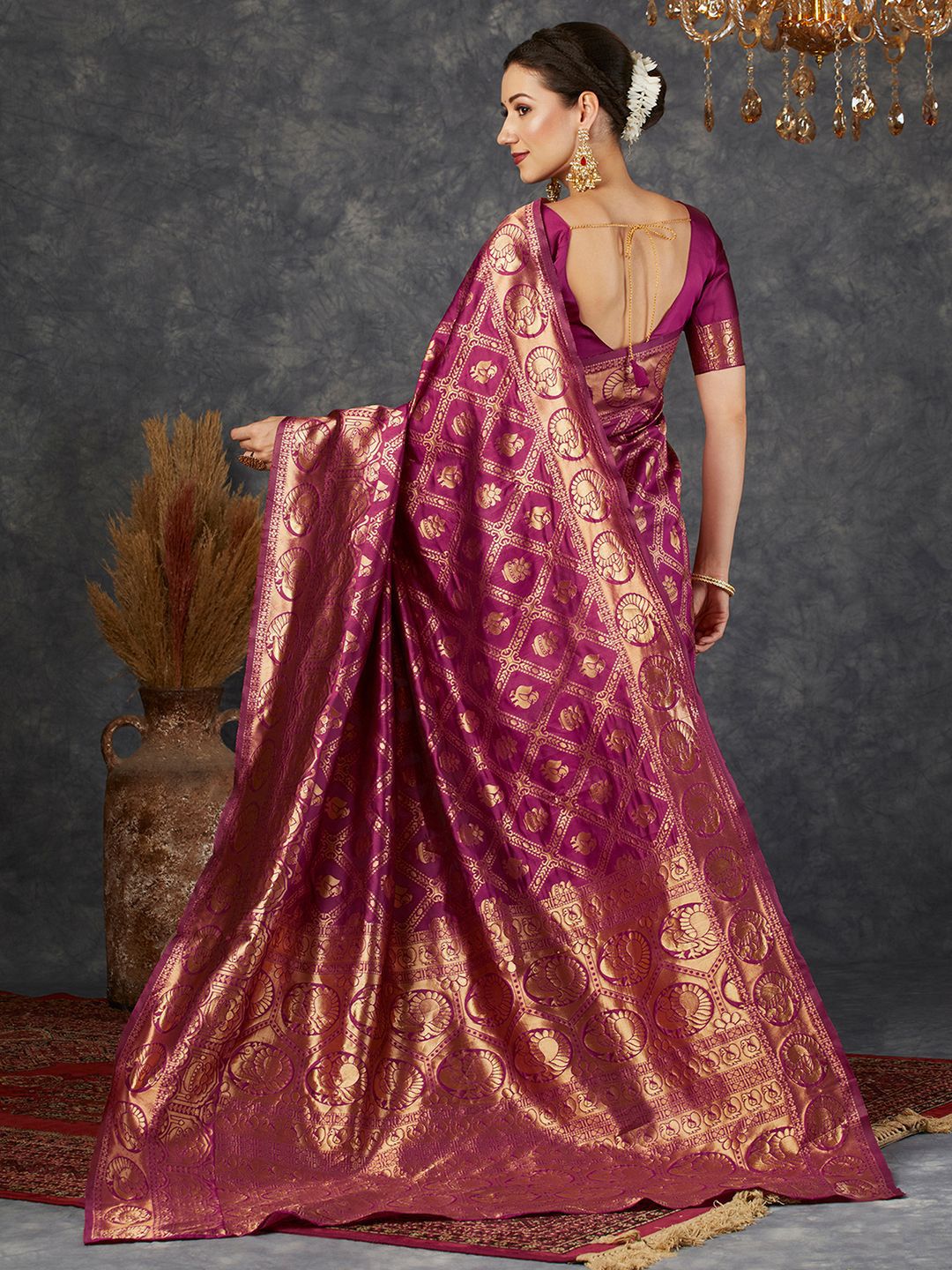 KALINI Ethnic Motifs Zari Banarasi Saree