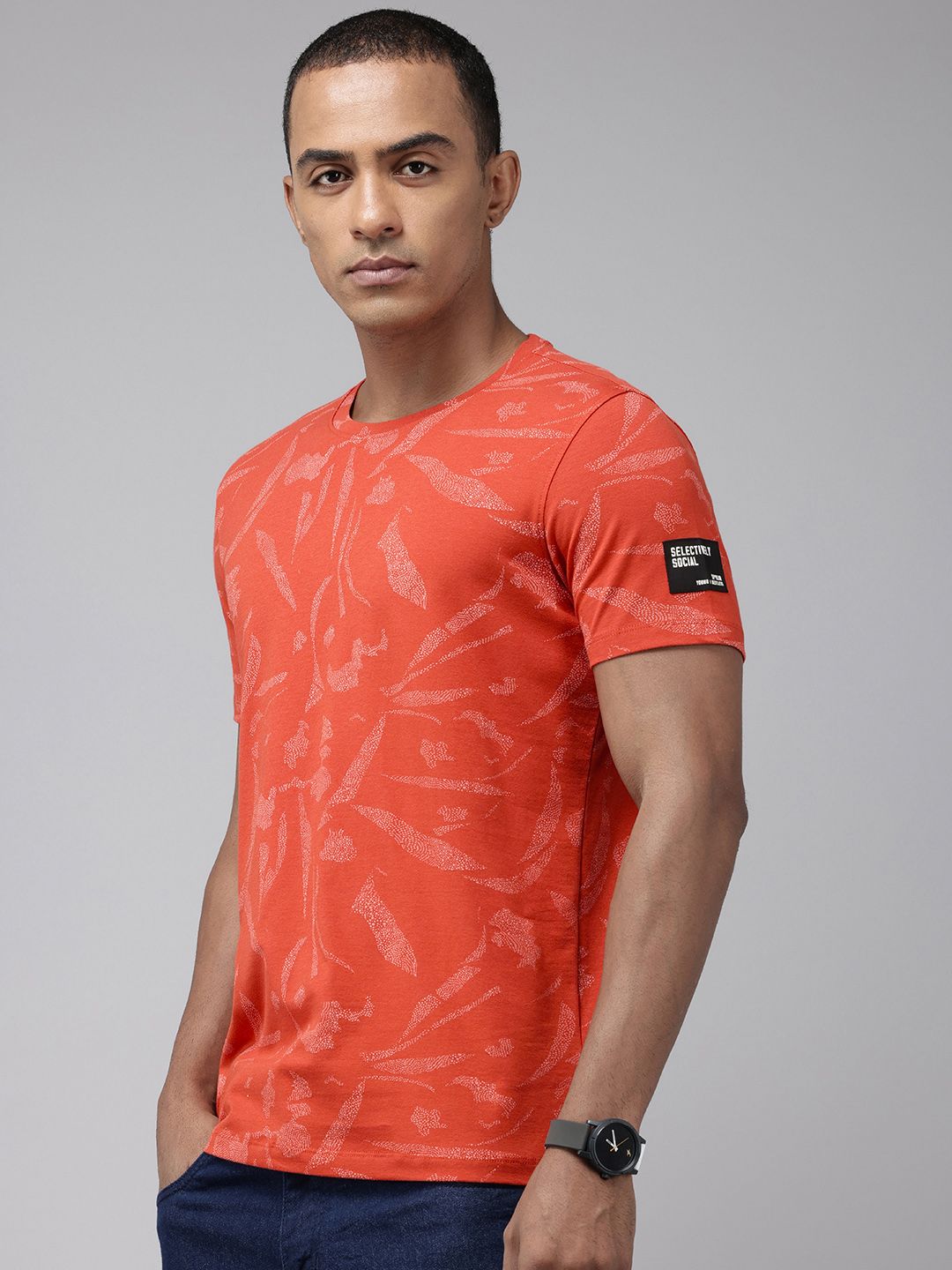 SPYKAR Graphic Printed Slim Fit T-shirt