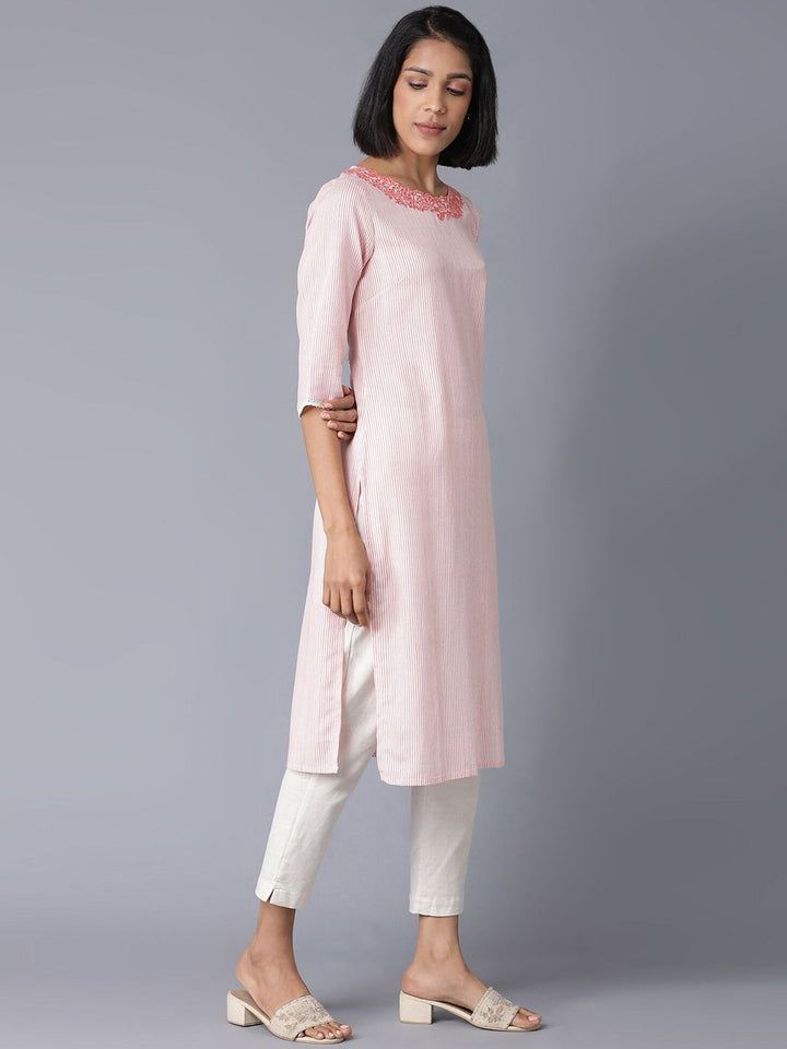 W Women Coral & White Striped Thread Work Kurta