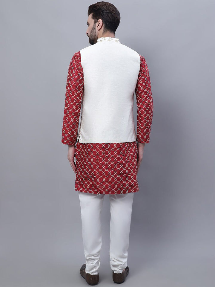 SOJANYA Sulam Kurta Lurus Dengan Jaket Churidar Dan Nehru
