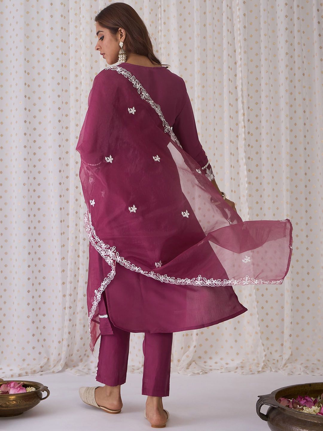 Indo Era Floral Embroidered V-Neck Thread Work Straight Kurta with Trousers & Dupatta