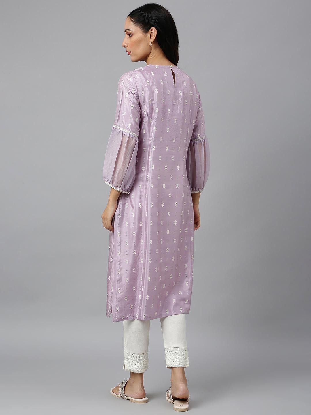 W Women Lavender Ethnic Motifs Embroidered Thread Work Kurta