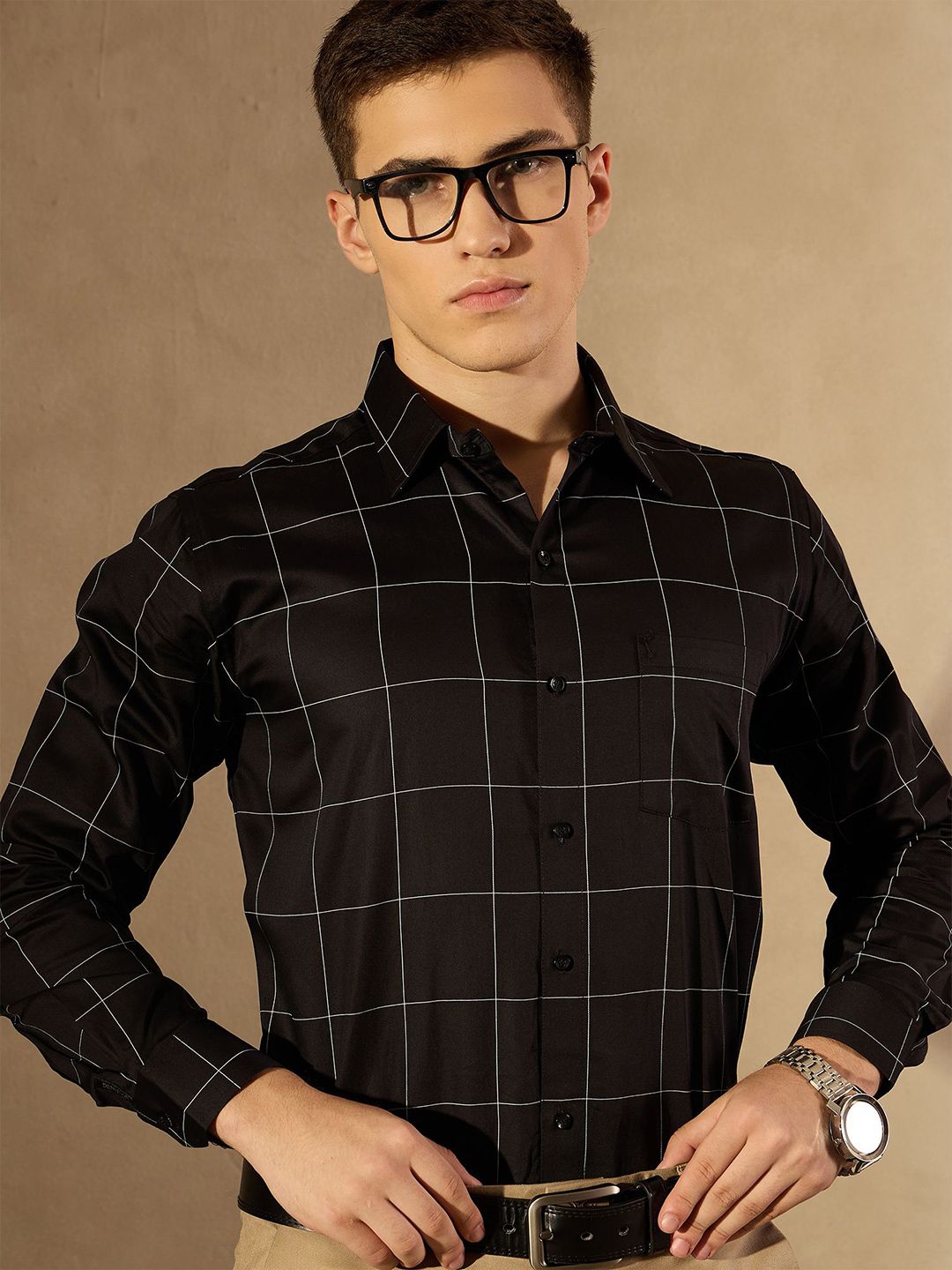 DENNISON Men Smart Spread Collar Windowpane Checked Cotton Formal Shirt