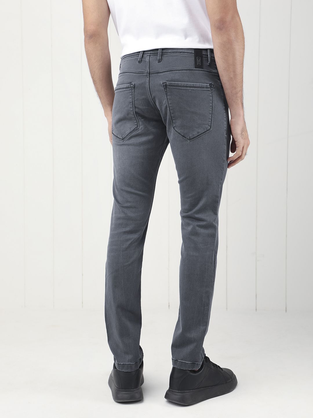 RARE RABBIT Men Velles Slim Fit Cotton Jeans