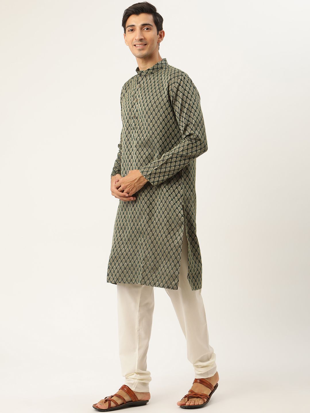 SOJANYA Men Green & Mustard Yellow Ethnic Motifs Kurta with Churidar & Nehru Jacket