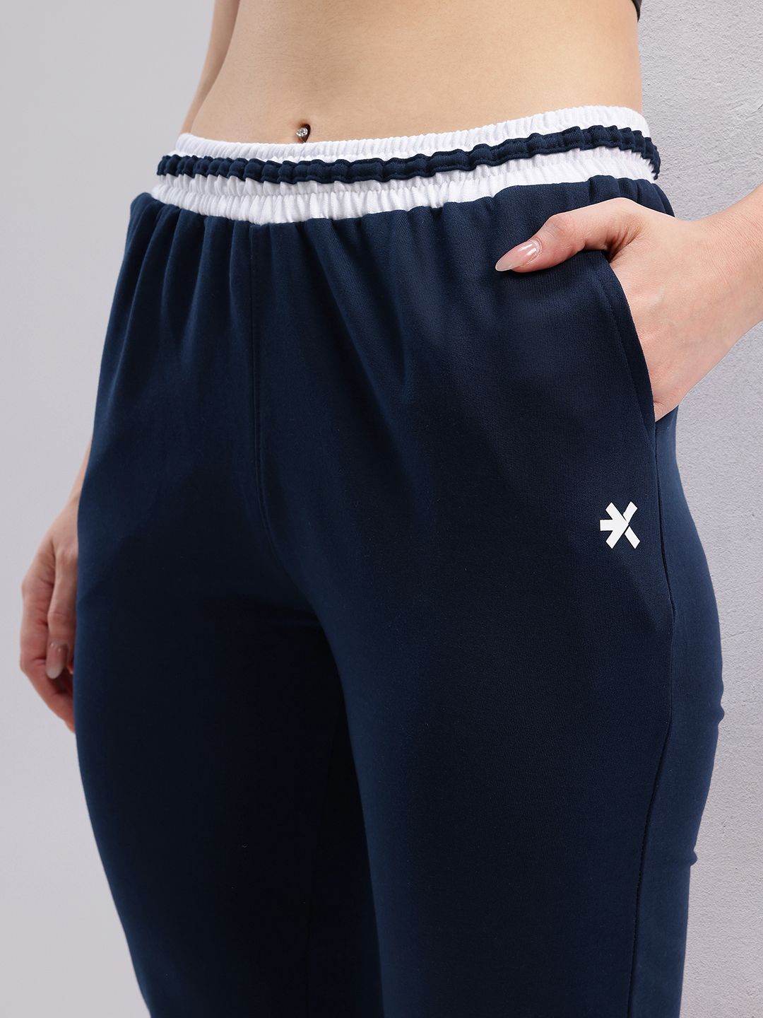 HRX by Hrithik Roshan Women Brand Logo Print Detail Regular Fit Training Joggers