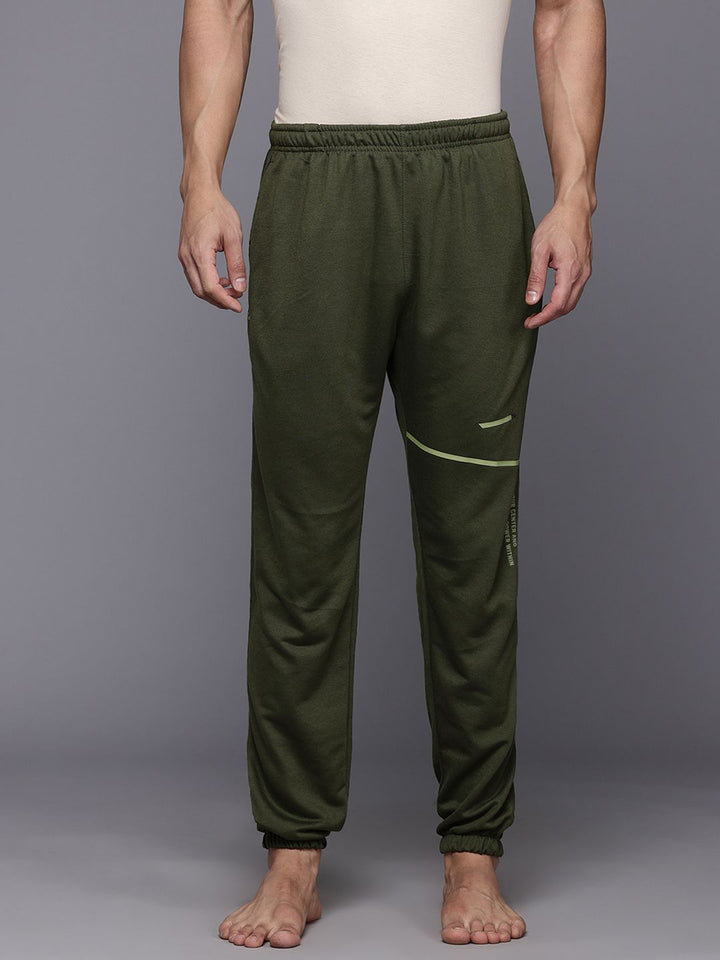HRX by Hrithik Roshan Men Mid Rise Printed Yoga Joggers