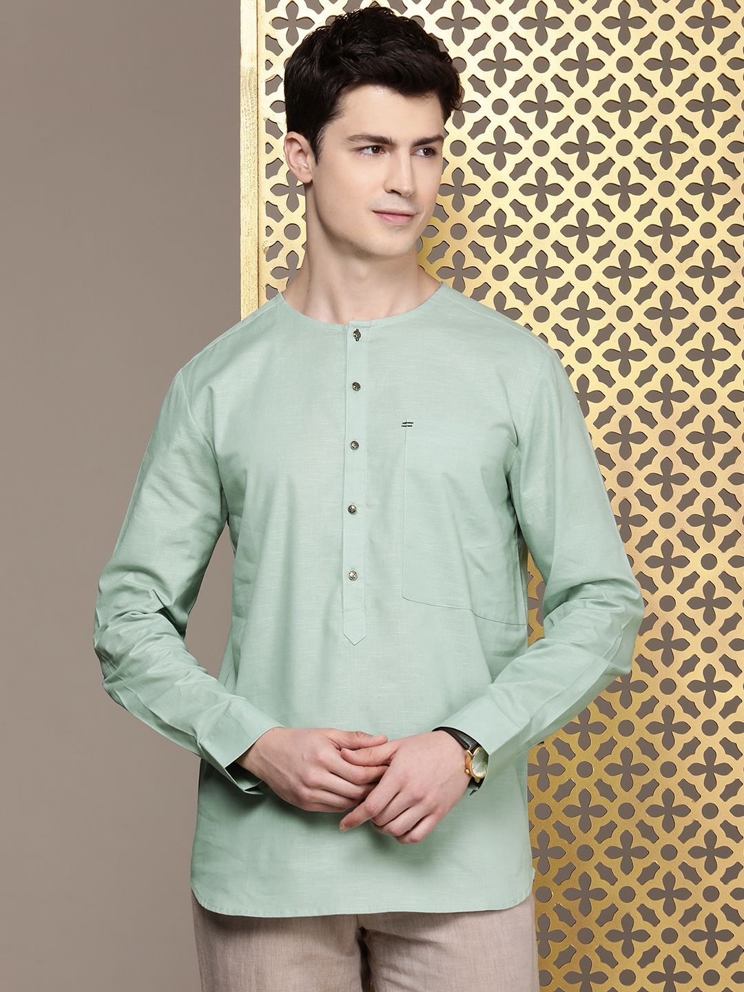 House of Pataudi Solid Round-Neck Rozana Short Kurta
