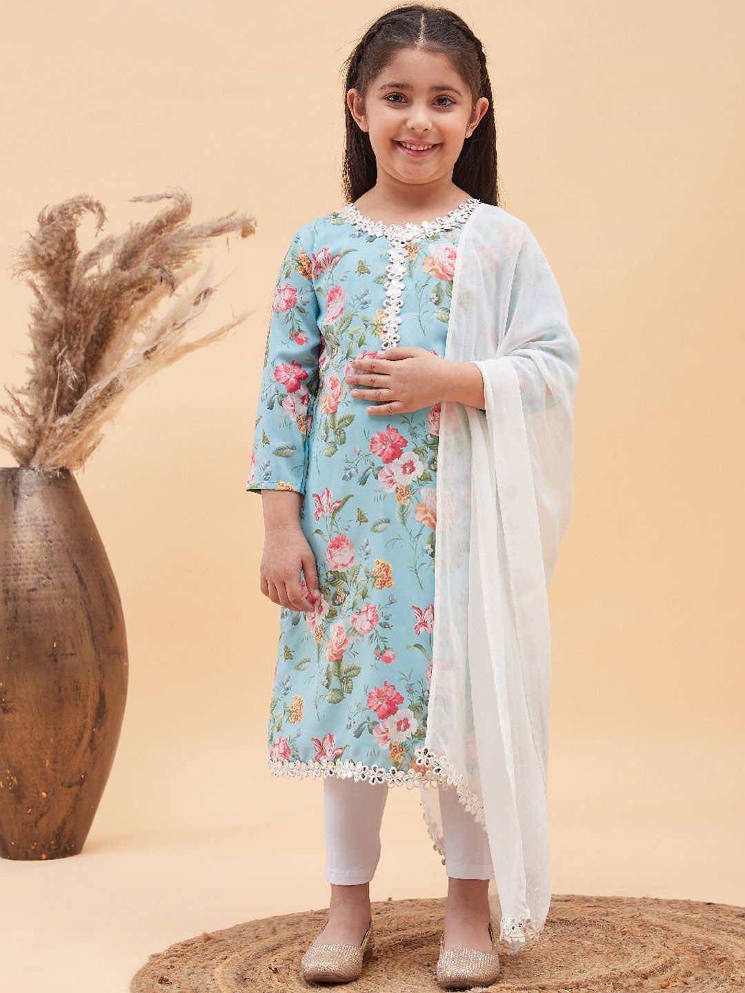 VASTRAMAY Girls Floral Printed Mirror Work Kurta with Leggings & Dupatta