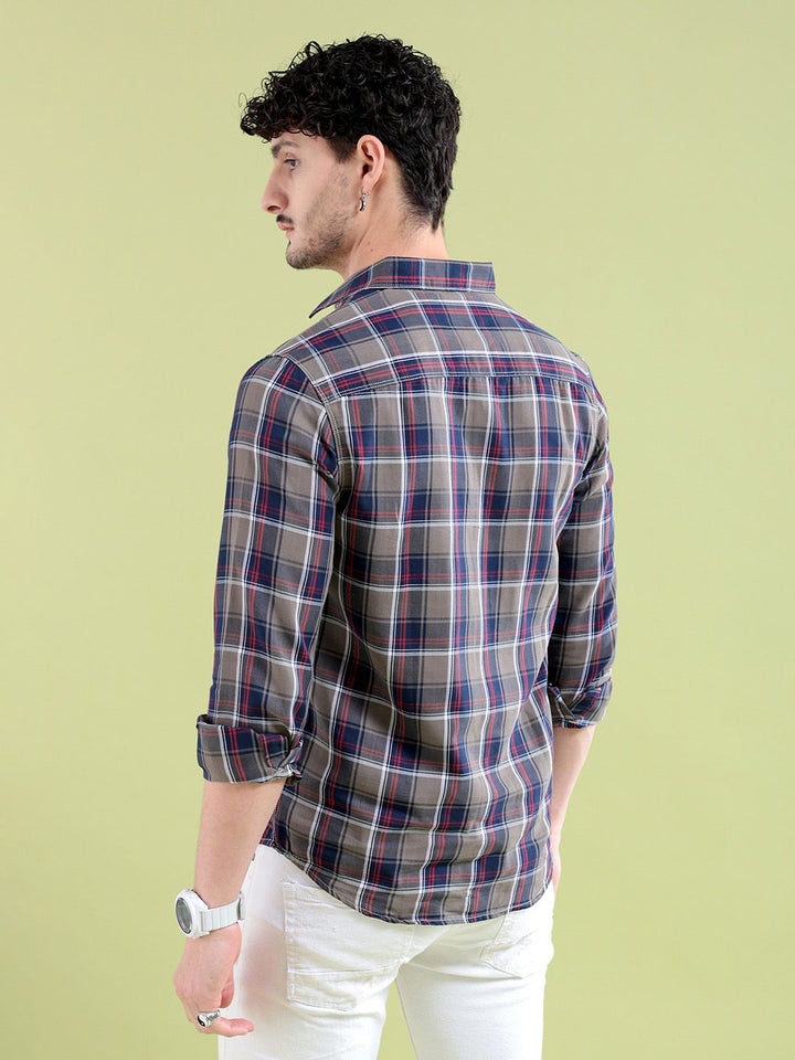The Indian Garage Co Men Regular Fit Checked Casual Shirt