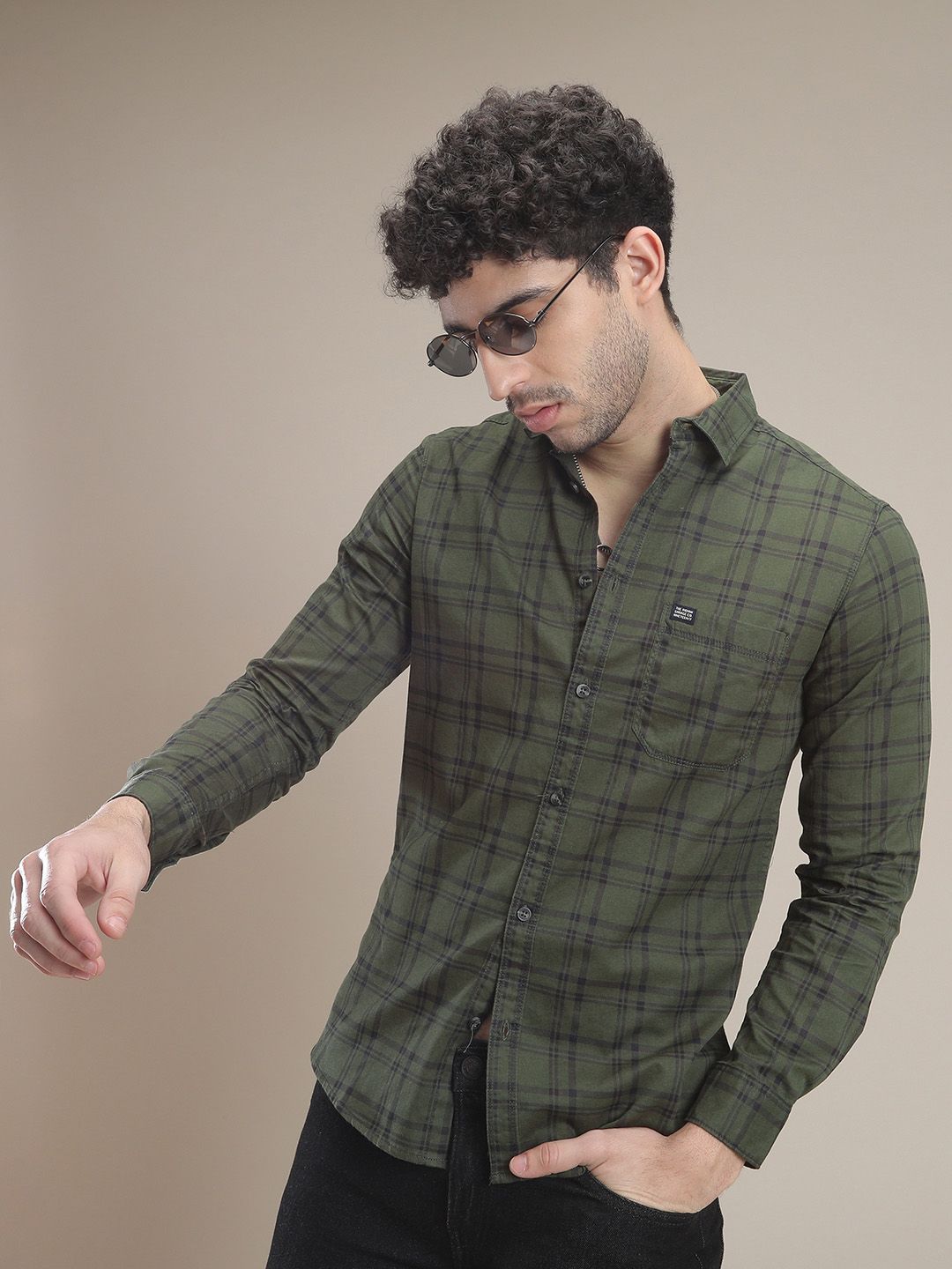 The Indian Garage Co Men Green & Black Slim Fit Checked Casual Shirt