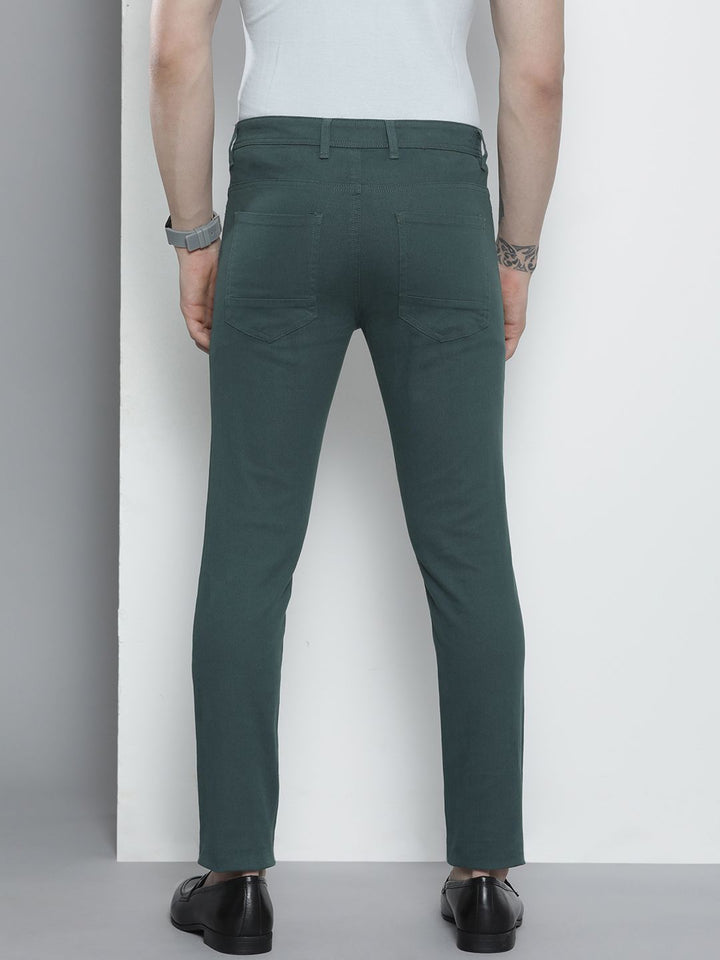 The Indian Garage Co Men Charcoal Grey Solid Chinos Trousers
