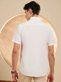 DENNISON Men White Smart Slim Fit Solid Cotton Linen Casual Shirt