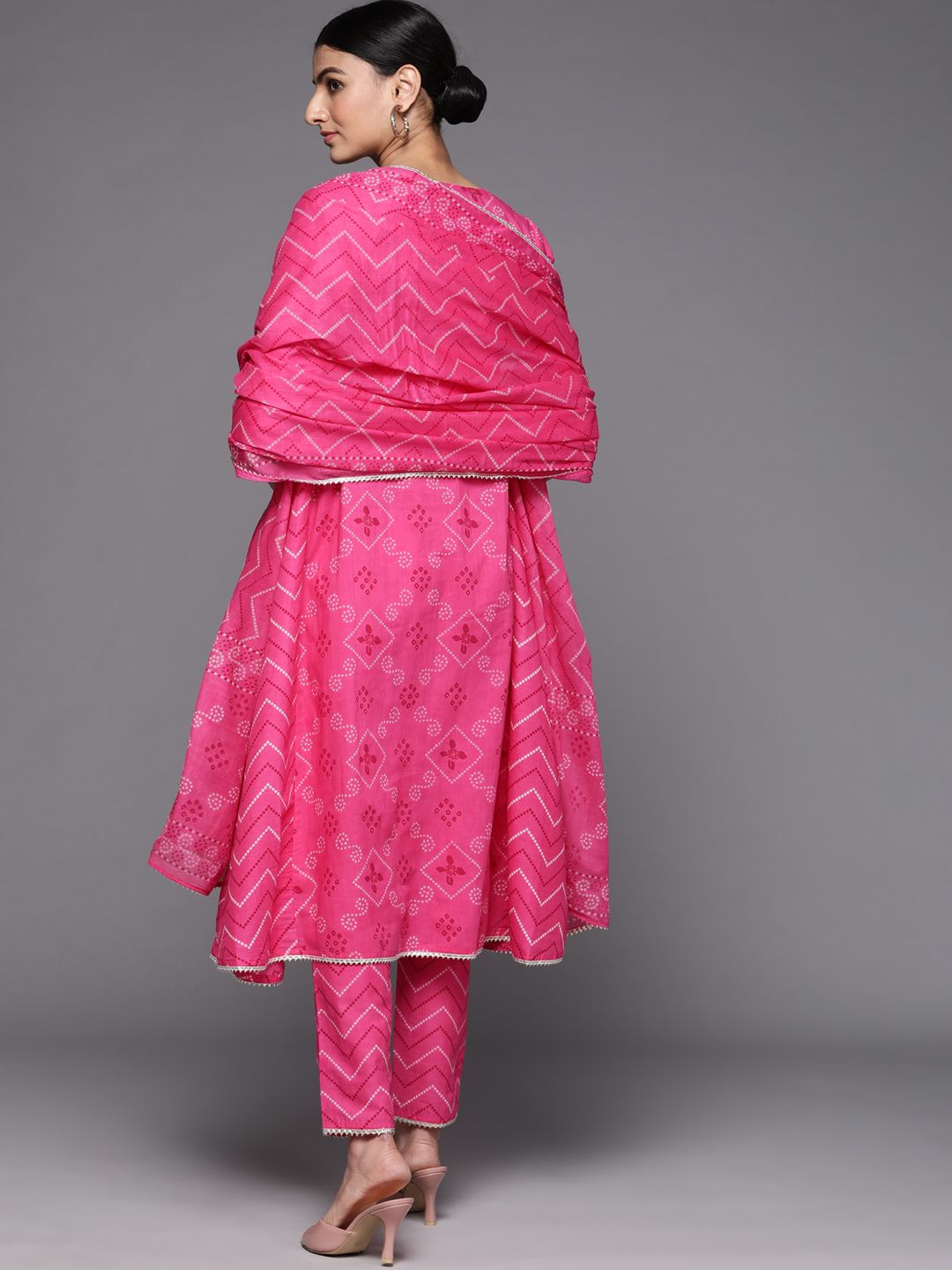 Libas Women Pink Bandhani Printed Gotta Patti Pure Cotton Kurta with Trousers & With Dupatta