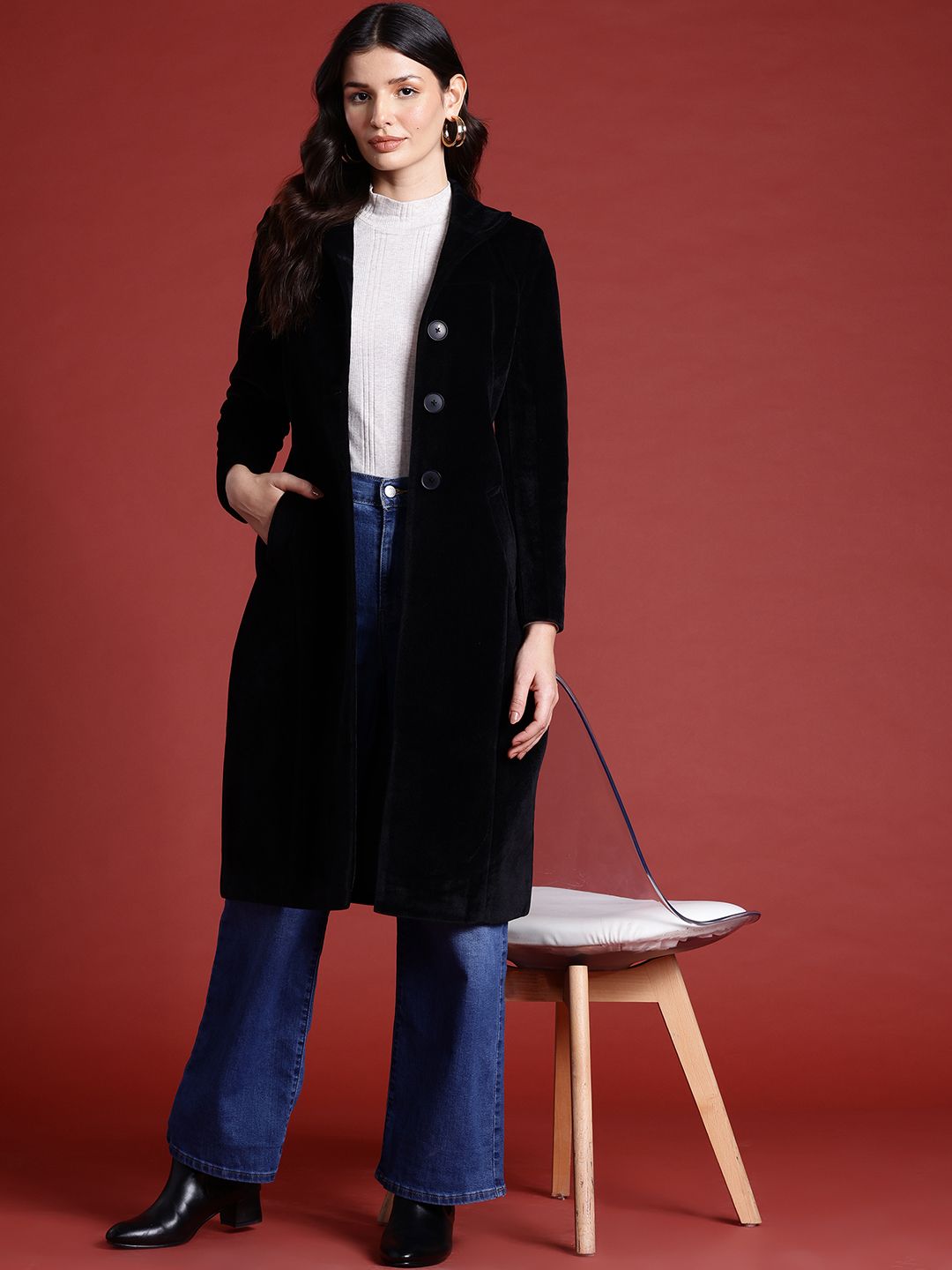 Semua Mengenai Anda Velvet Finish Stand Collar Longline Overcoat