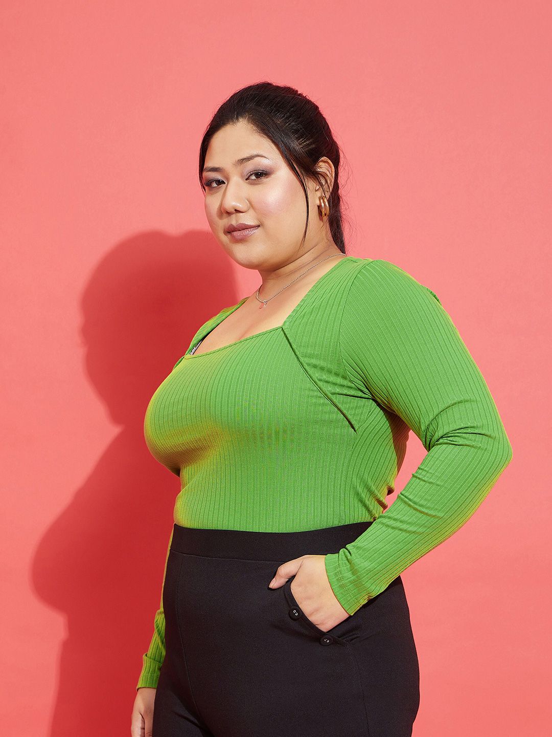 SASSAFRAS Curve Plus Size Ribbed Square Neck Fitted Top