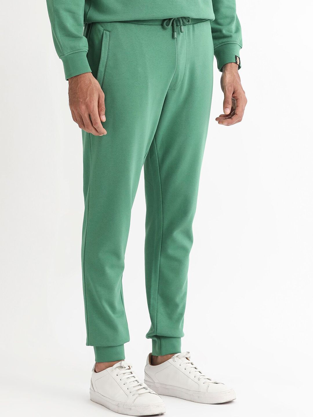 RARE RABBIT Men Otari Regular Fit Mid-Rise Cotton jogger