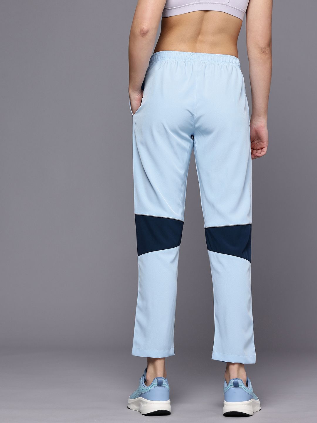 HRX by Hrithik Roshan RUNONCLOUDSTRAILTRACKERS Women Rapid-Dry Running Sports Track Pants