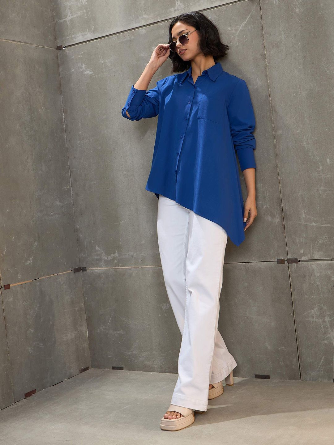 SASSAFRAS Women Relaxed Fit Spread Collar Solid Cotton Casual Shirt